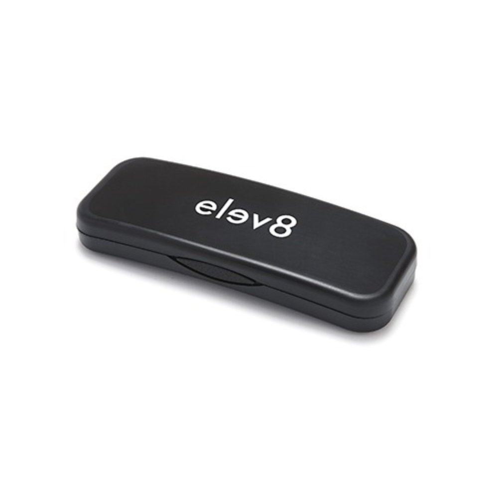 clip909-black